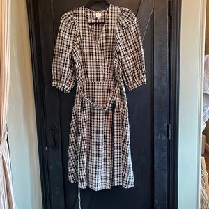 Black and cream dress from Target. Worn once.